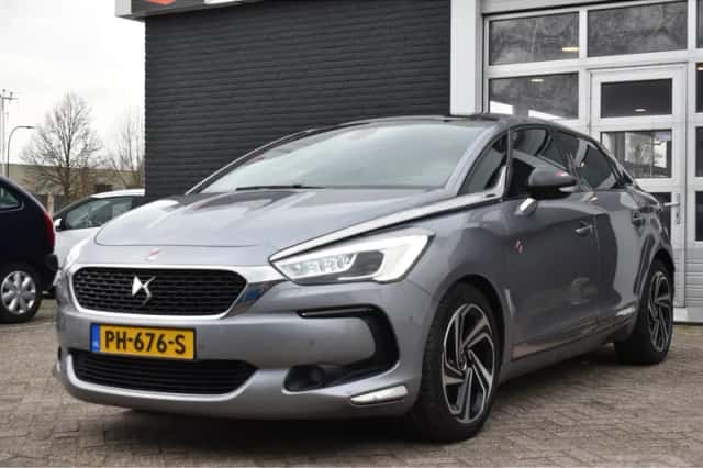 DS 5 (2017) thumbnail 37