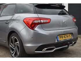 DS 5 (2017) thumbnail 40