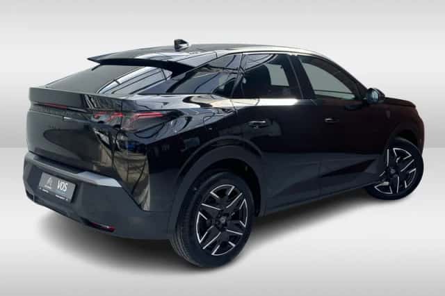 Peugeot 3008 (2025) thumbnail 2