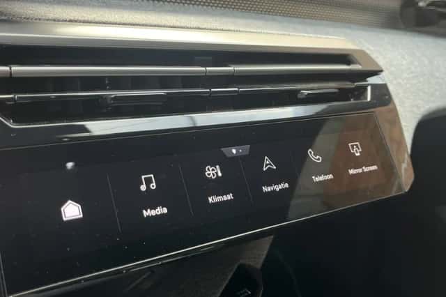 Peugeot 3008 (2025) thumbnail 18