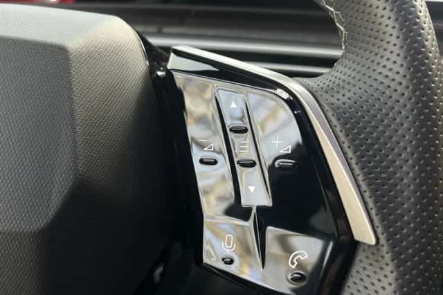 Peugeot 3008 (2025) thumbnail 22