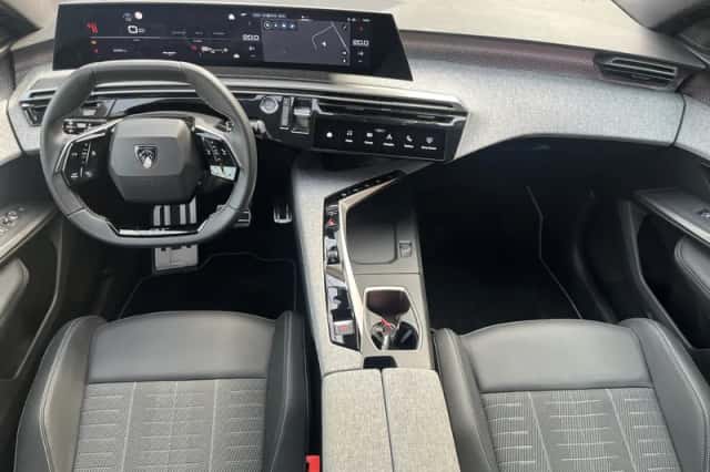 Peugeot 3008 (2025) thumbnail 7