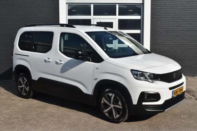 Peugeot Rifter (2021) thumbnail 12