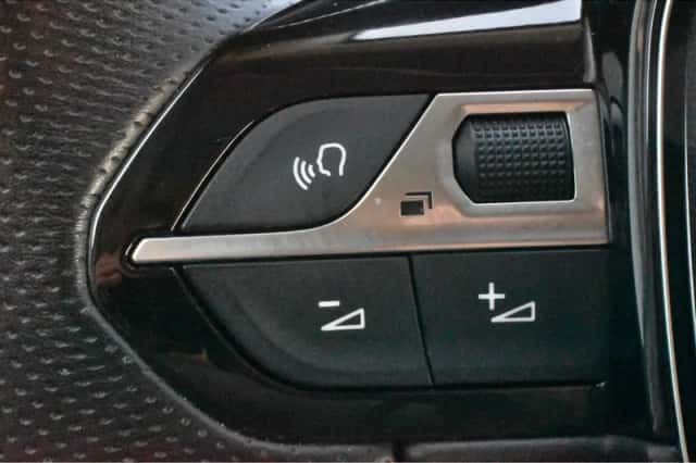 Peugeot Rifter (2021) thumbnail 20