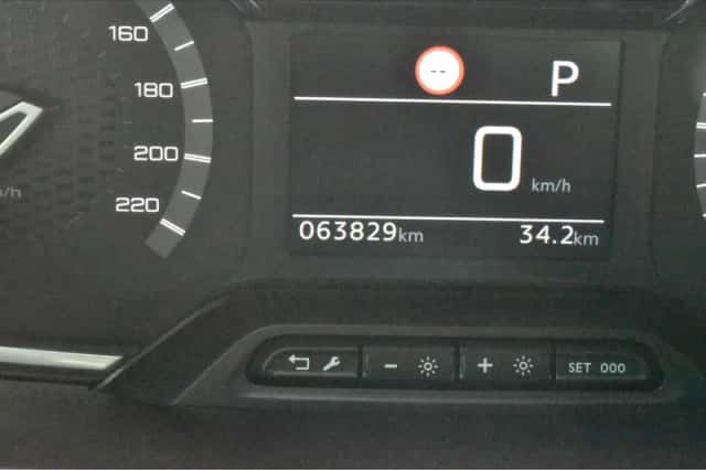 Peugeot Rifter (2021) thumbnail 26