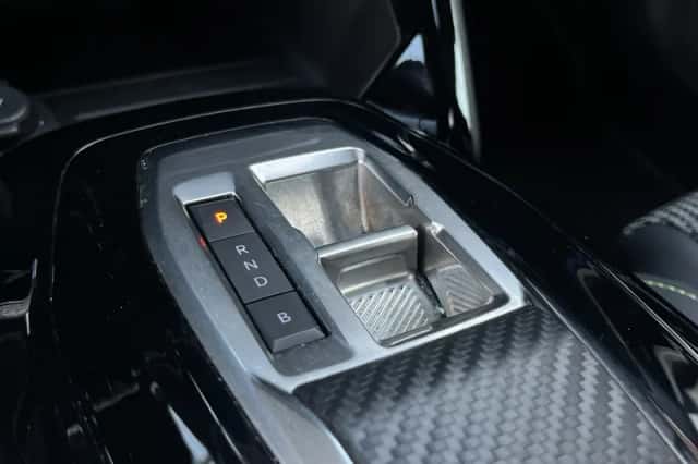 Peugeot e-2008 (2024) thumbnail 18