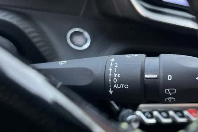 Peugeot e-2008 (2024) thumbnail 22
