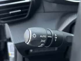 Peugeot e-2008 (2024) thumbnail 23