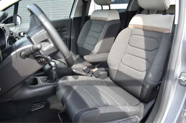 Citroën C3 (2023) thumbnail 2