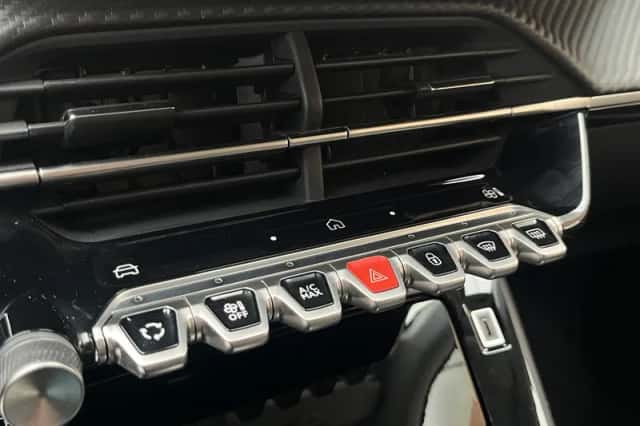 Peugeot 208 (2025) thumbnail 16