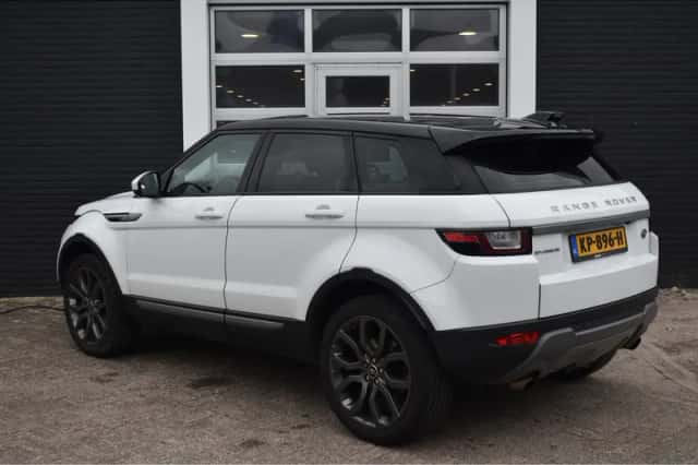 Land Rover Range Rover Evoque (2016) thumbnail 5