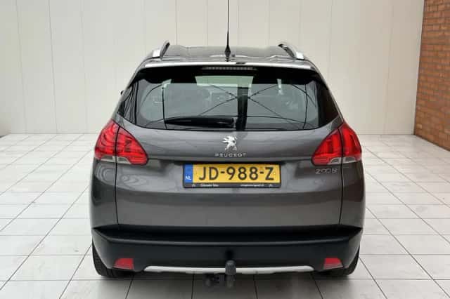 Peugeot 2008 (2016) thumbnail 31