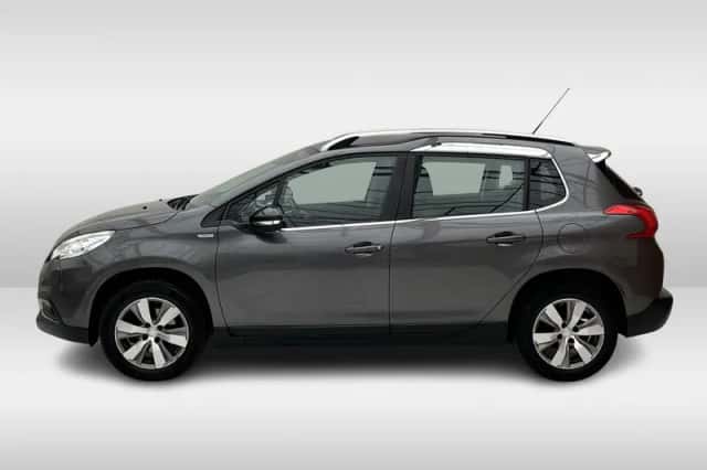 Peugeot 2008 (2016) thumbnail 4