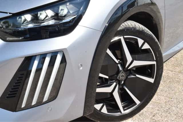 Peugeot 208 (2025) thumbnail 15