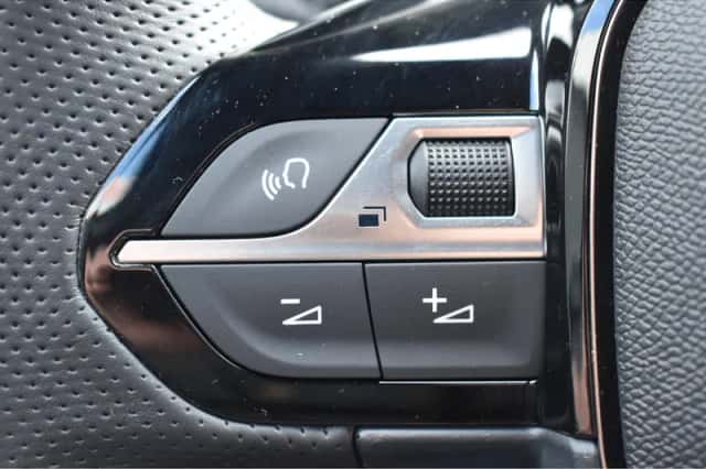 Peugeot 208 (2025) thumbnail 21