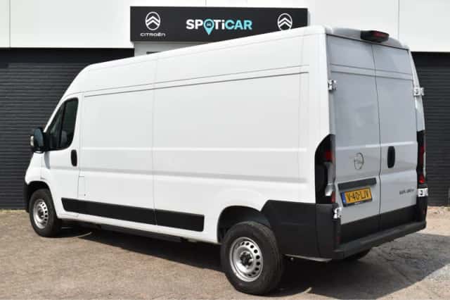 Opel Movano Electric (2025) thumbnail 11