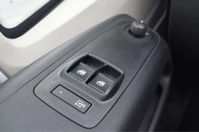 Opel Movano Electric (2025) thumbnail 28