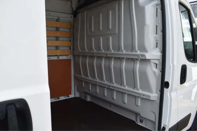 Opel Movano Electric (2025) thumbnail 34