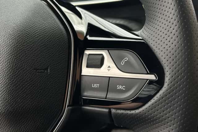 Peugeot e-2008 (2025) thumbnail 22