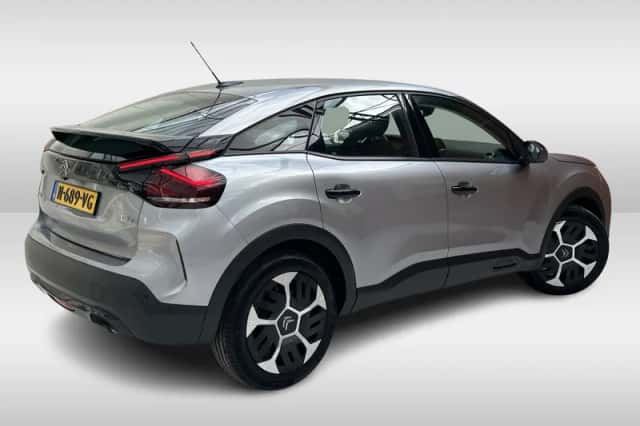 Citroën C4 (2022) thumbnail 2