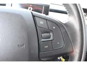 Citroën C4 Cactus (2017) thumbnail 8