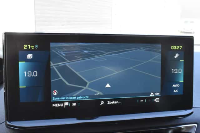 Peugeot 3008 (2024) thumbnail 15