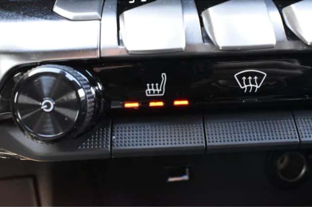 Peugeot 3008 (2024) thumbnail 17