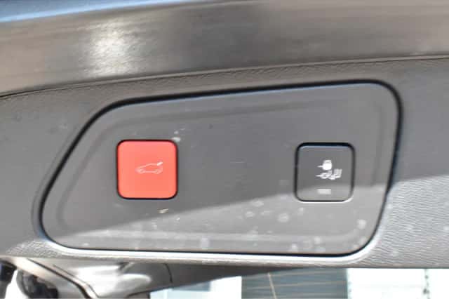 Peugeot 3008 (2024) thumbnail 19