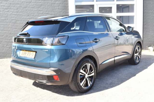 Peugeot 3008 (2024) thumbnail 3