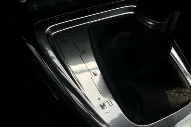 Opel Crossland X (2019) thumbnail 17