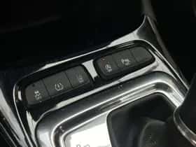 Opel Crossland X (2019) thumbnail 18