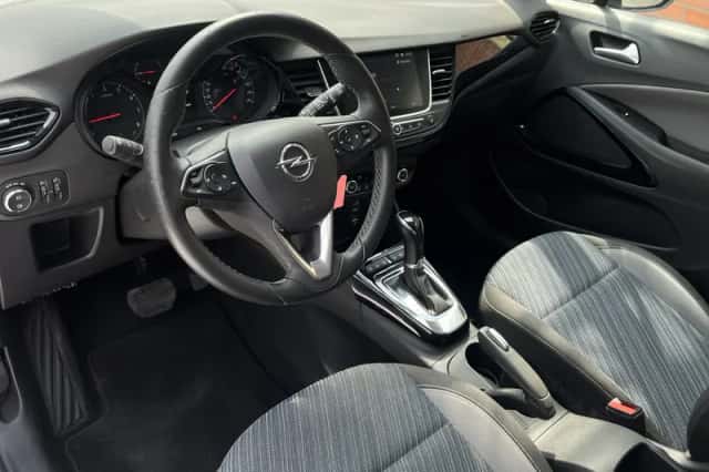 Opel Crossland X (2019) thumbnail 3