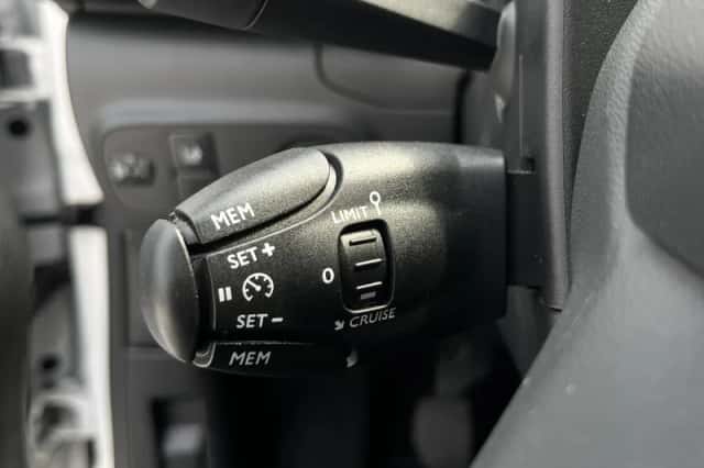 Citroën C3 (2017) thumbnail 16