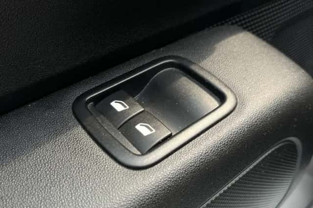 Citroën C3 (2017) thumbnail 18