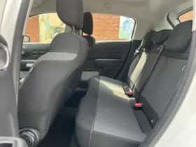 Citroën C3 (2017) thumbnail 8