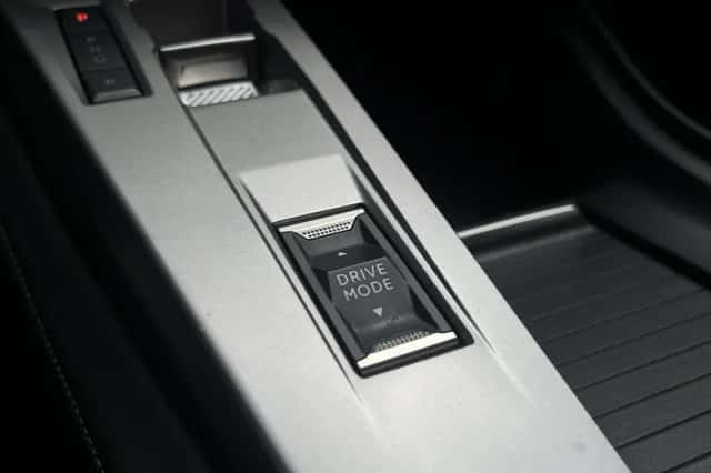 Peugeot 408 (2024) thumbnail 21