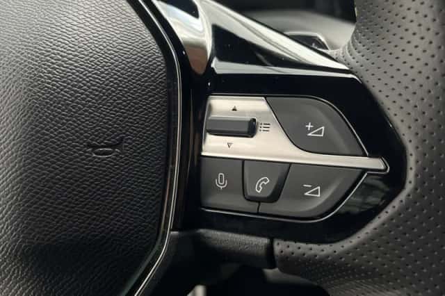 Peugeot 408 (2024) thumbnail 22