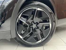 Peugeot 408 (2024) thumbnail 5