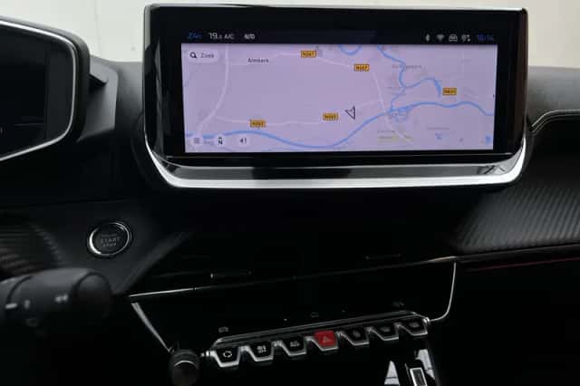 Peugeot 208 (2025) thumbnail 14