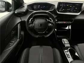 Peugeot 208 (2025) thumbnail 5
