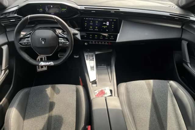 Peugeot 408 (2025) thumbnail 6