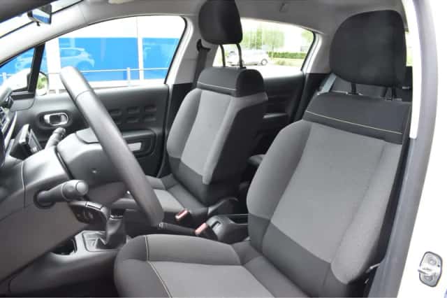 Citroën C3 (2023) thumbnail 2