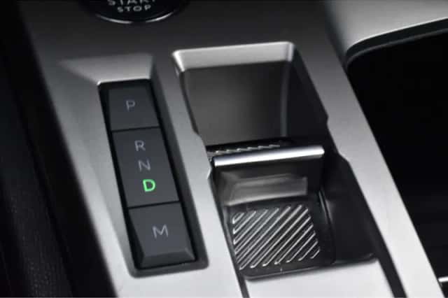 Peugeot 408 (2025) thumbnail 12