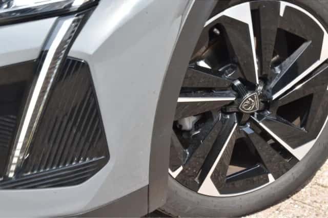 Peugeot 408 (2025) thumbnail 17