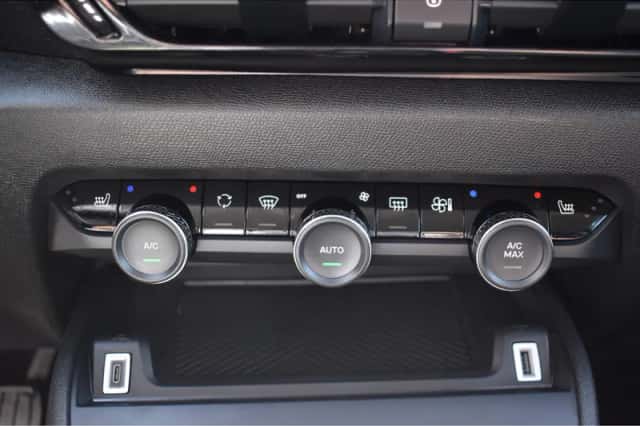 Citroën ë-C4 (2023) thumbnail 13