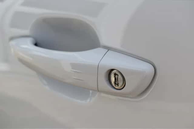 Citroën ë-C4 (2023) thumbnail 28
