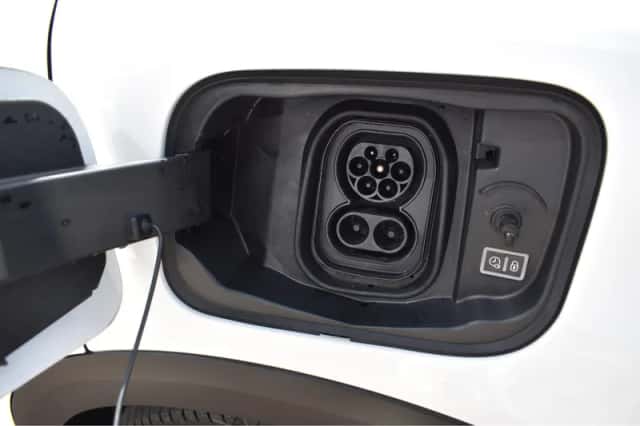 Citroën ë-C4 (2023) thumbnail 30