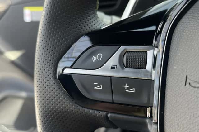 Peugeot 208 (2025) thumbnail 21