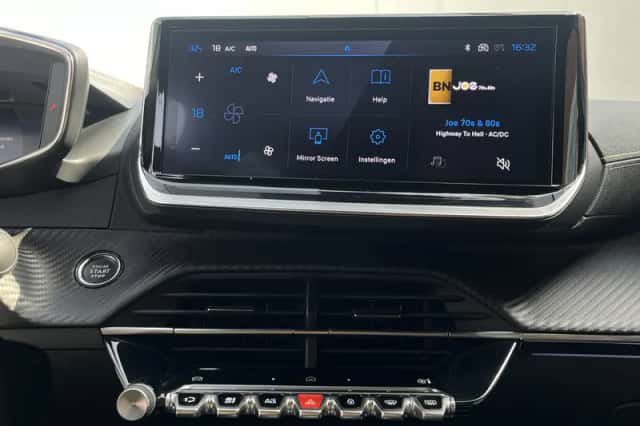 Peugeot 208 (2025) thumbnail 10