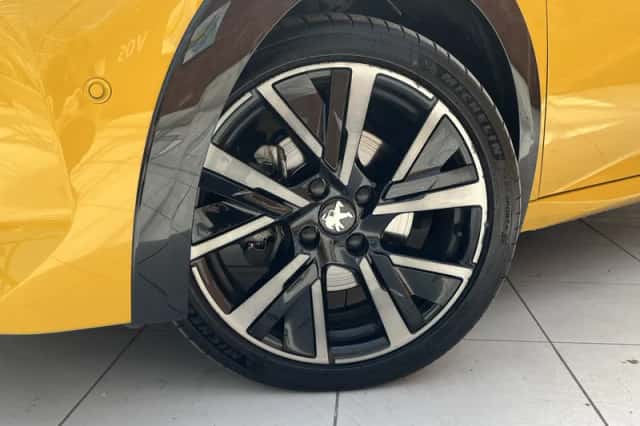 Peugeot 208 (2021) thumbnail 4
